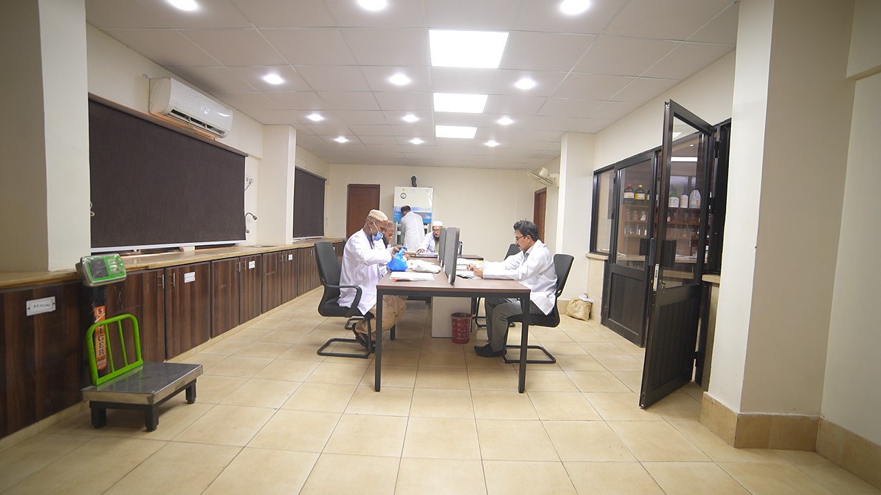 WhatsApp Image 2025-11-12 at 4.15.26 PM (2)