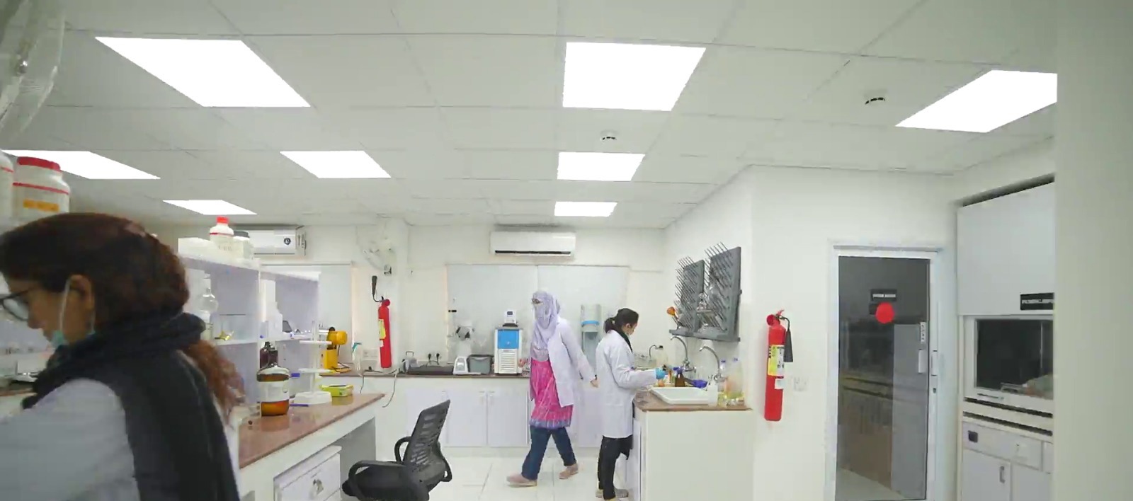 WhatsApp Image 2025-12-30 at 17.09.22_c065b625